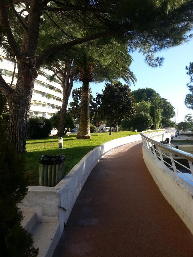 Studio Rez De Jardin Marina Baie Des Anges Villeneuve-Loubet Buitenkant foto